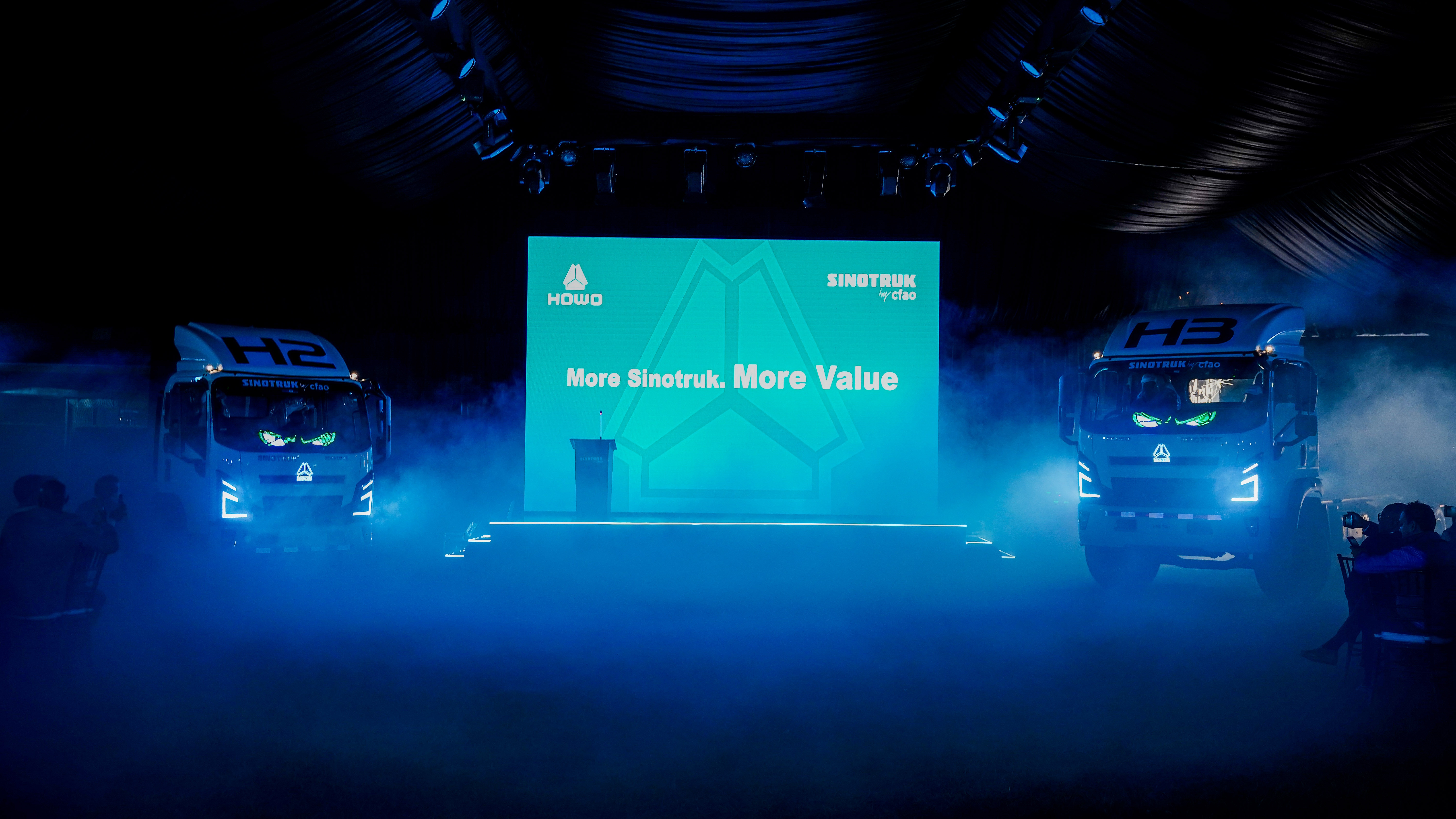 中國重汽成功舉辦HOWO-H2&H3輕卡產(chǎn)品發(fā)布會